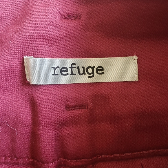 Maroon Hi-rise shorts - Picture 4 of 5